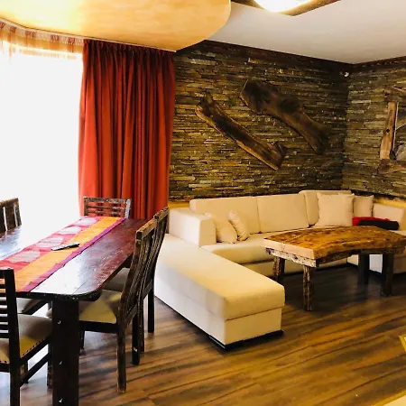 Villa Pamporovo Villa *