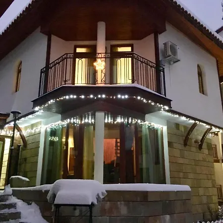 ヴィラ Pamporovo Villa パンポロボ